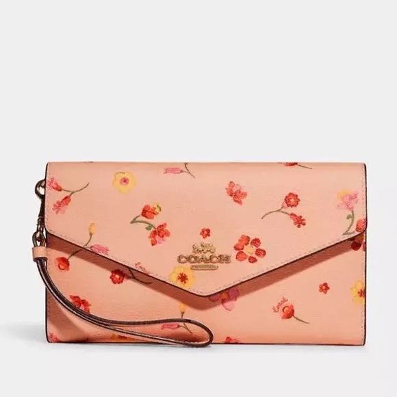 Coach Travel Envelope Wallet With Mystical Floral Print in Faded Blush Multi - Picture 1 of 9